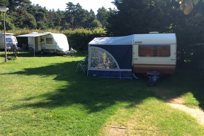 das camping ist in 3 teilen