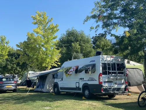 Ab&c Arco Bed and Camping 3