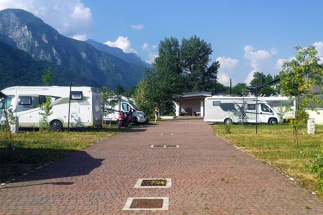 Overview of the campsite.