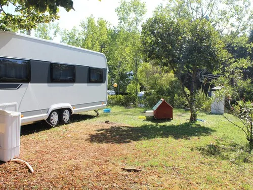 Aldea Guntin- Camping Cañiza 5