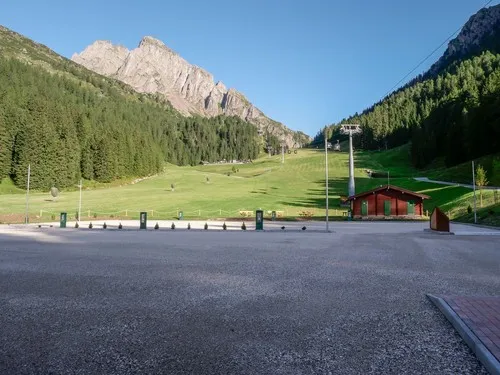 Area Sosta Camper Malga Ces 3