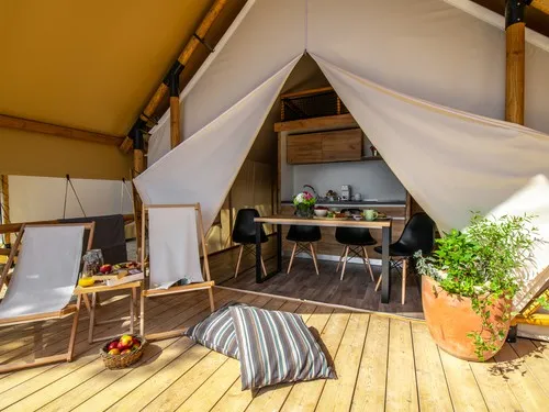 Arena One99 Glamping 3