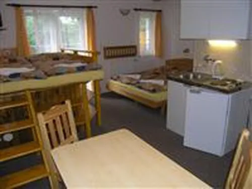 Autocamp Zákoutí 5