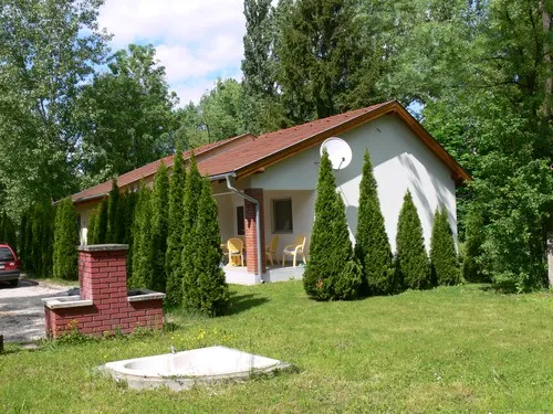 Balatontourist Berény Naturist Camping 6