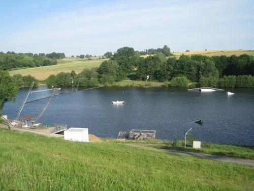 Flower Camping et base de loisirs de Rouffiac 5