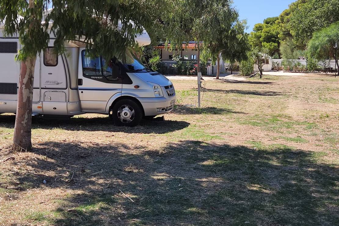 PARKING ZOE VIESTE 4