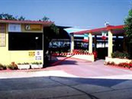 Campeggio Chalet Azzurro 3