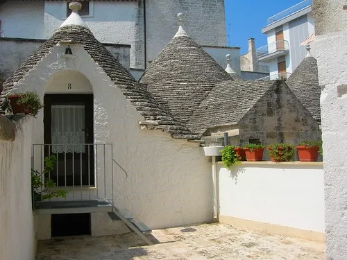 Campeggio Dei Trulli 8