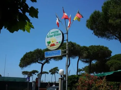 Campeggio Giardino 6