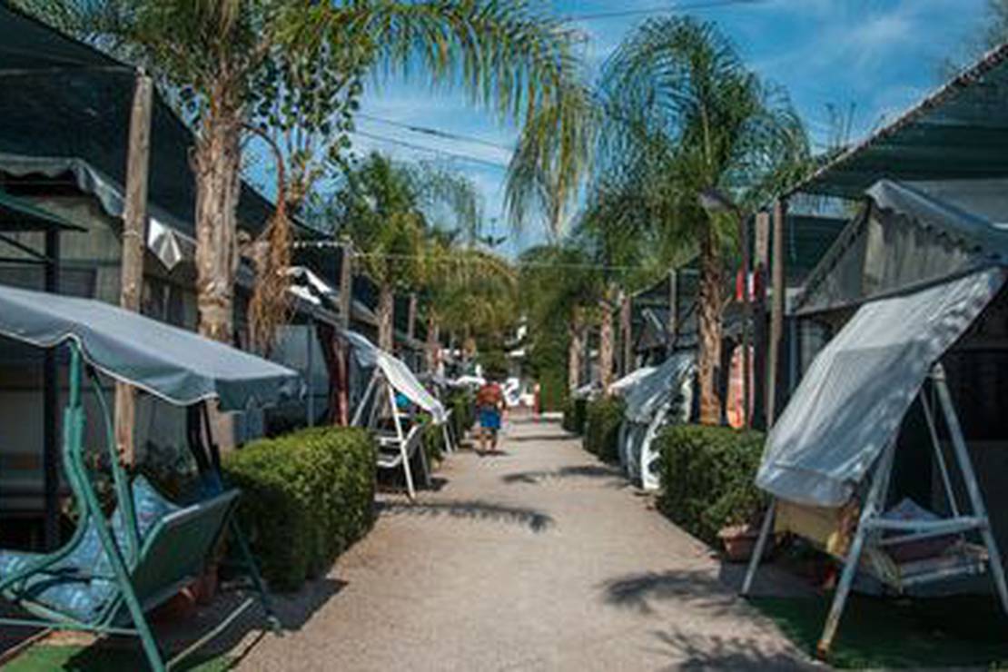 Campeggio Le Palme Village 3