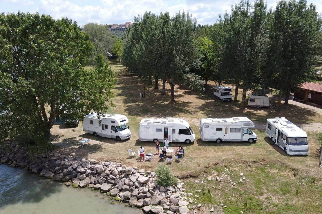 Camping Listro 7
