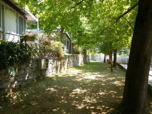 Campeggio Miraflores 4