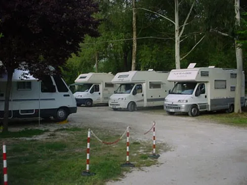 Campeggio Parking Europa 4