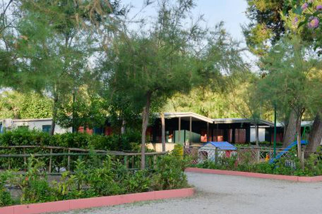 Campeggio Poseidonia 3