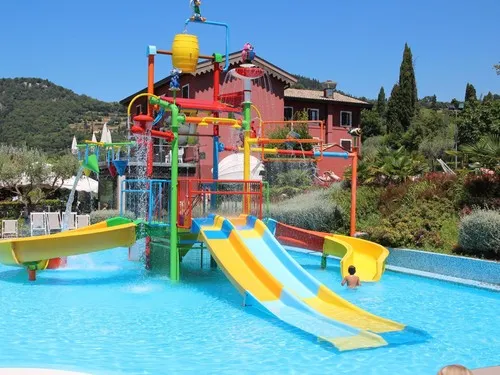 Family Camping Serenella 6