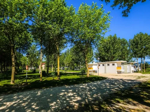 Campeggio Trevisago Iris Park 5