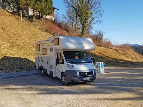 Smart Camper stop Golte 3