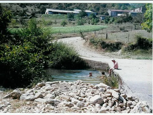 Camping à la ferme Mas d'arbousse 5