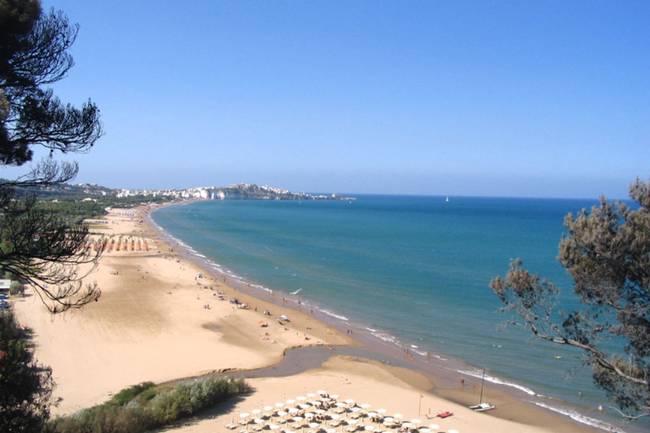 Strand