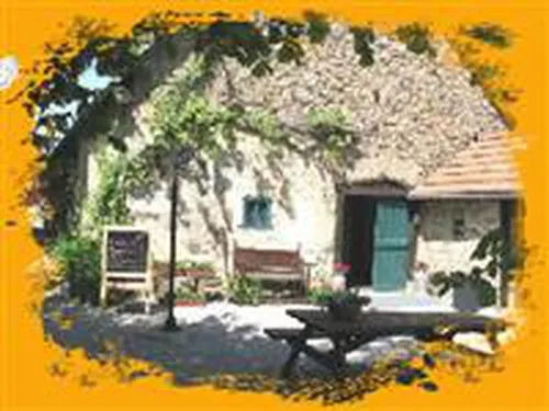 Camping aire naturelle Chantegril 3