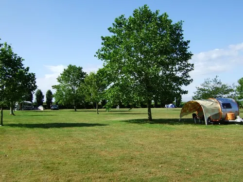 Camping aire naturelle de Carfantan Odile 6