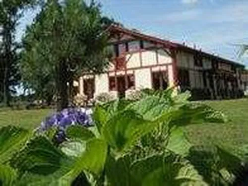 Camping aire naturelle de Moresnau Maite 3