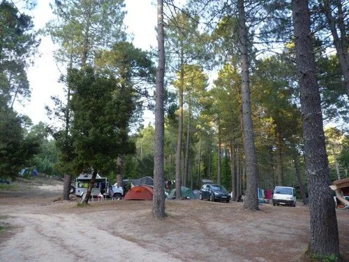 Camping aire naturelle La Rivière 3