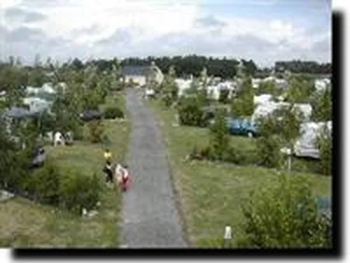 Camping aire naturelle L'abri Cotier 4