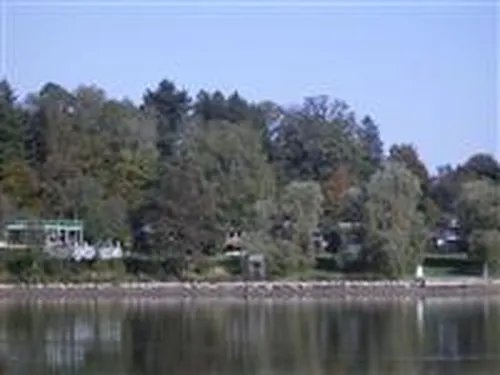 Camping am See International 4