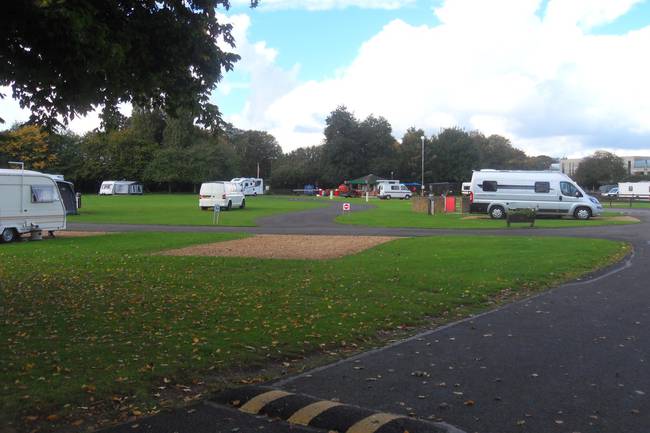 Camping and Caravanning Club Site Cambridge image 9