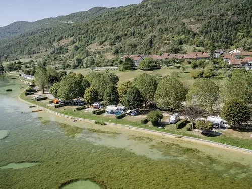 Camping Bel Air Village Sous Le Moulin 6