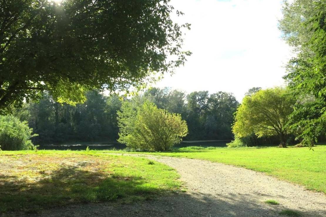 Camping Paradis Belle Rive 4