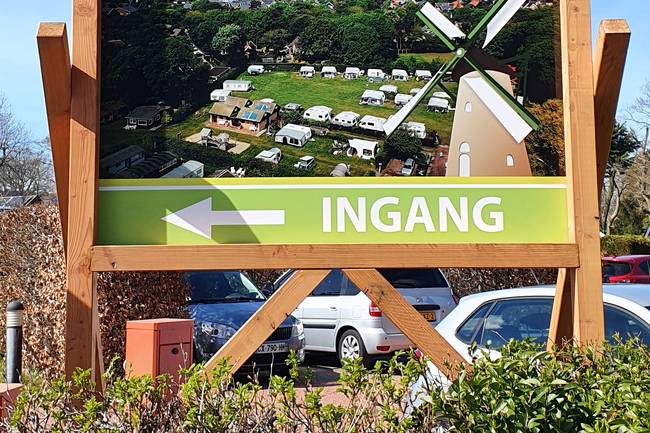 Entrance of campsite.