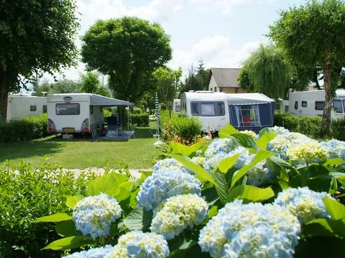 Camping Caravaning Le Coin Tranquille 3