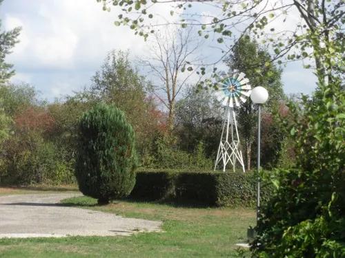 Camping Club Du Soleil de Dole 3