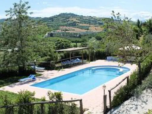 Camping Countryhouse Il Girasole 2