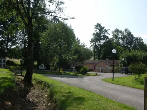 Camping D'audinac Les Bains 5