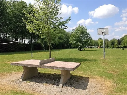 Camping De Bouzencourt 5