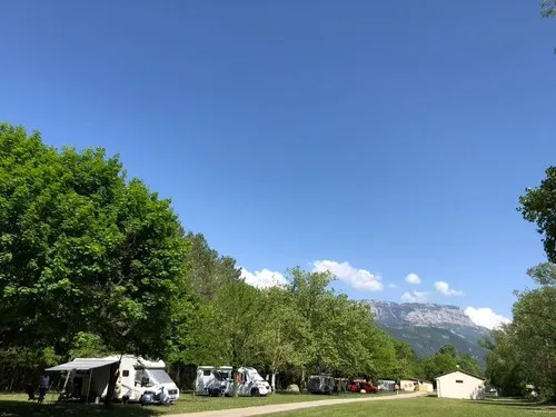 Onlycamp Chamarges 3