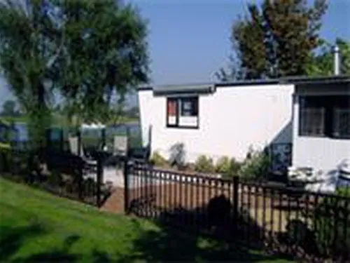 Camping De Hoge Waard 5