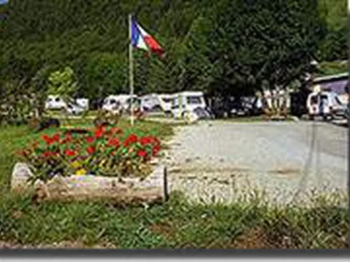 Camping De La Bucle 4