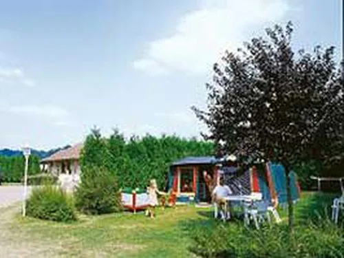 Camping De La Croix Du Vieux Pont 8