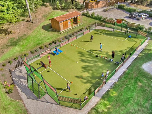 Camping APV La Pélonie 2