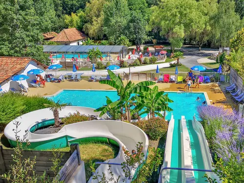 Camping APV La Pélonie 3