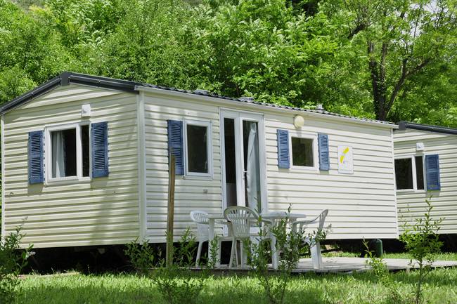 Mobil-home deux chambres.