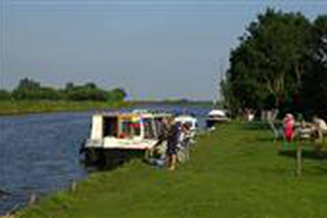 Camping De Oosthoek 4