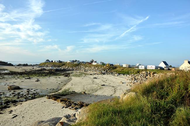 Westseite des Platzes