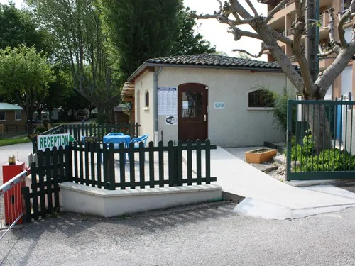 Camping De Tournon  HPA 9