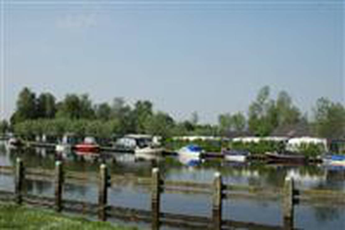 Camping De Wilgenhof 4