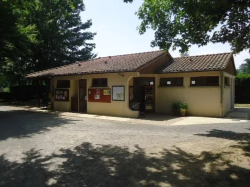 Camping des Prairies d'Auvergne 2